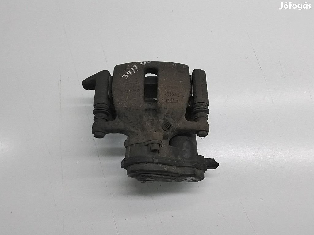 Audi Q5 Jobb hátsó féknyereg 8K0615404B