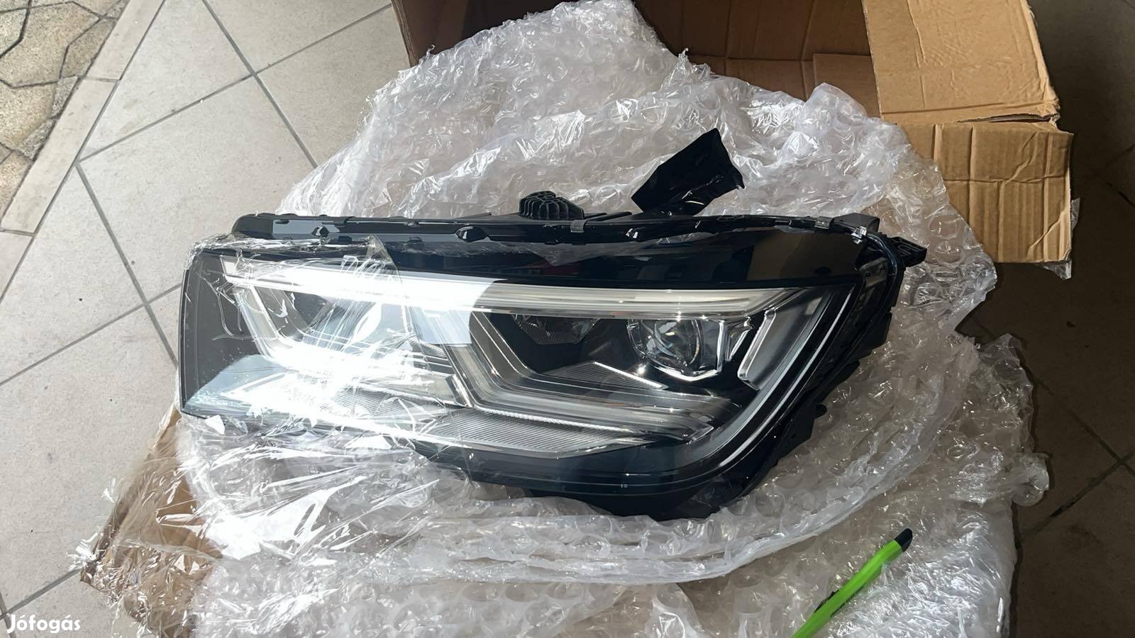 Audi Q5 első lámpák 