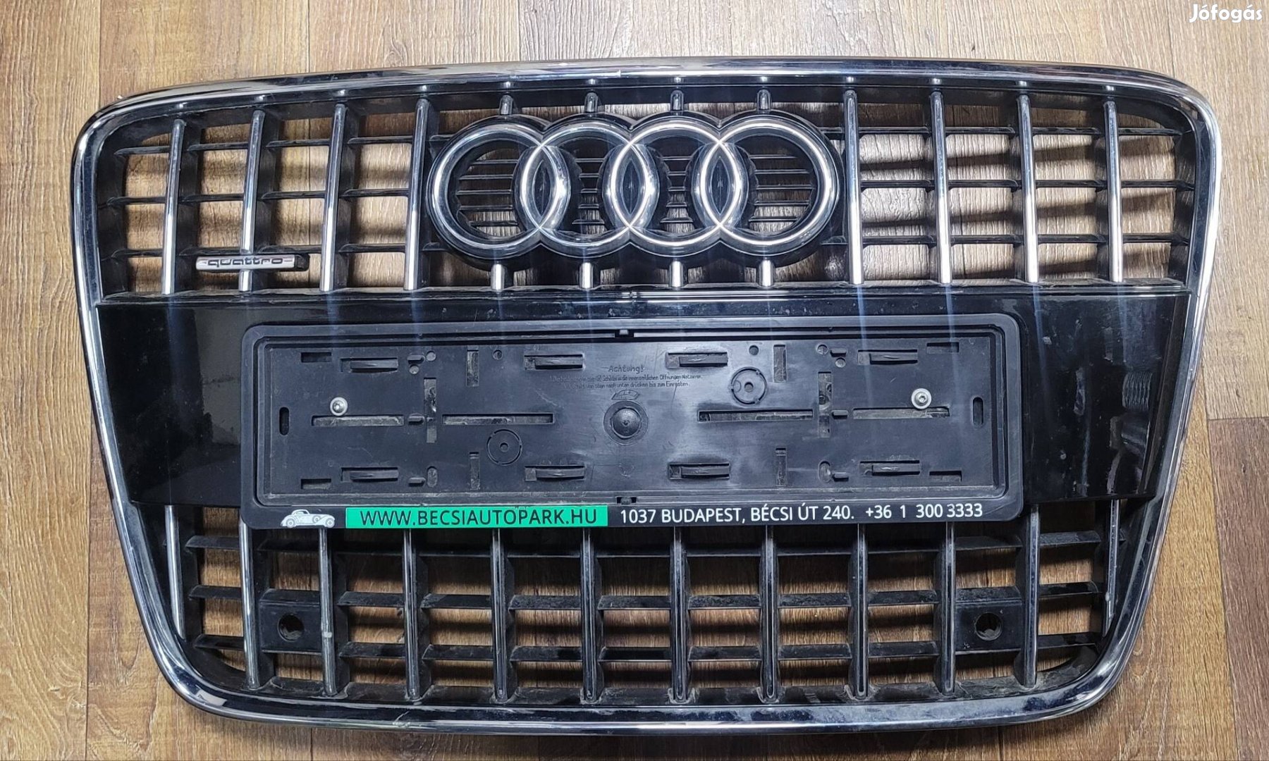 Audi Q7 4L facelift hütörács
