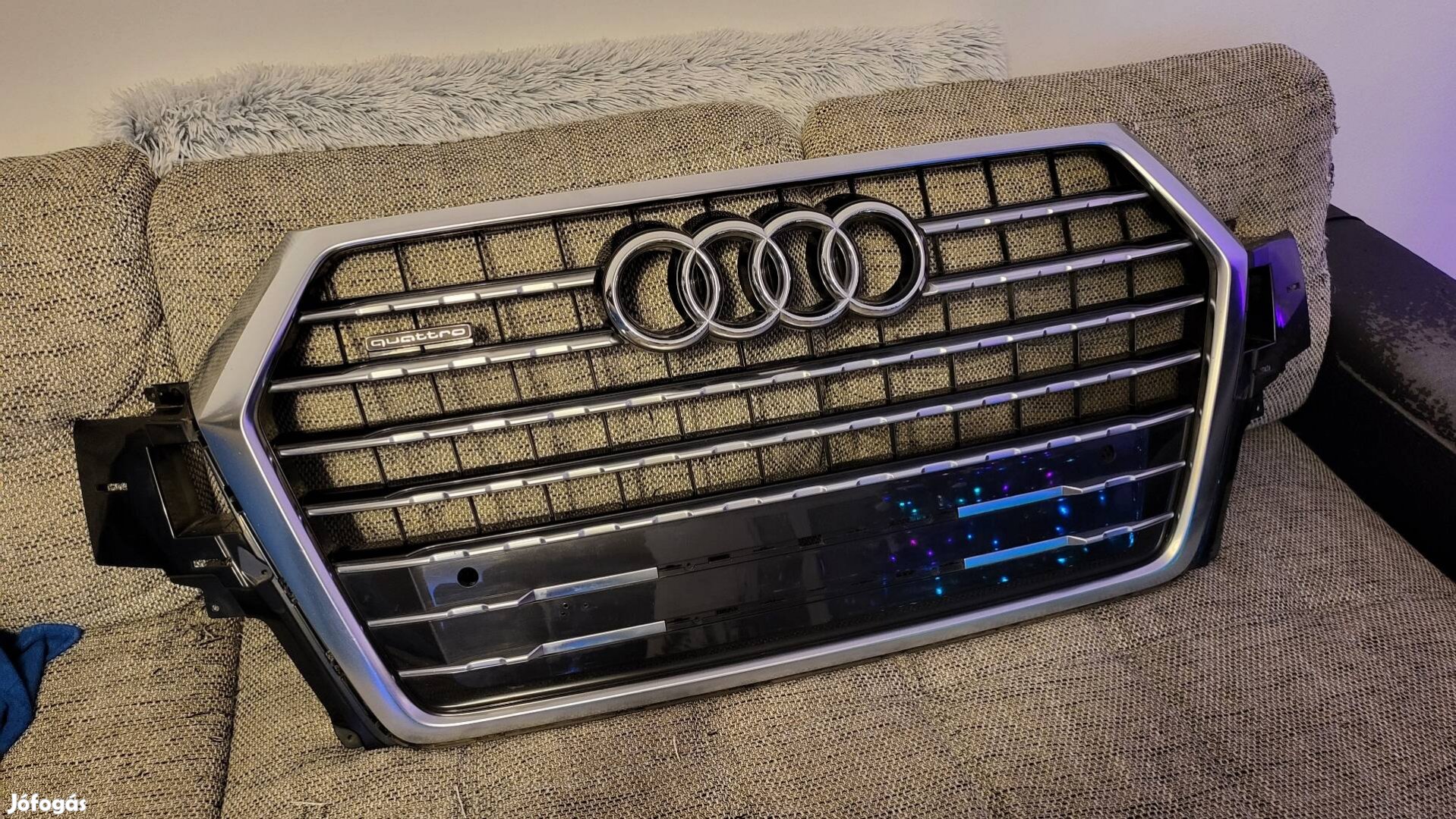 Audi Q7 4M hűtőrács díszrács Quattro chrome króm