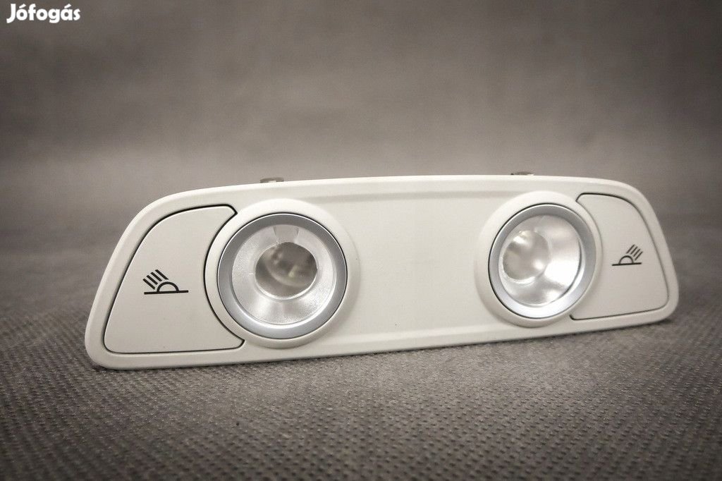 Audi Q7 LED-es hátsó utastér világítás 4M0947111A
