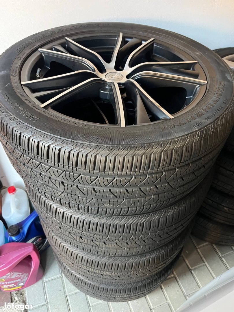 Audi Q7 felni gumival .275/45r20