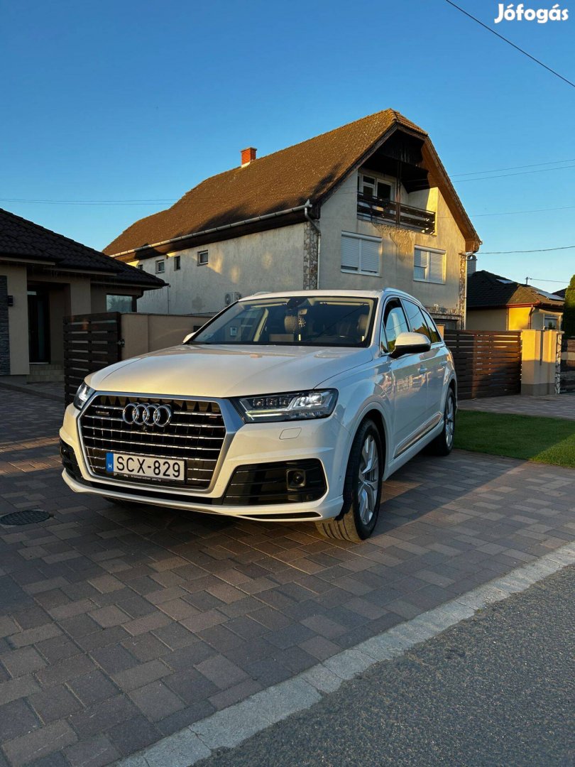 Audi Q7 full extás