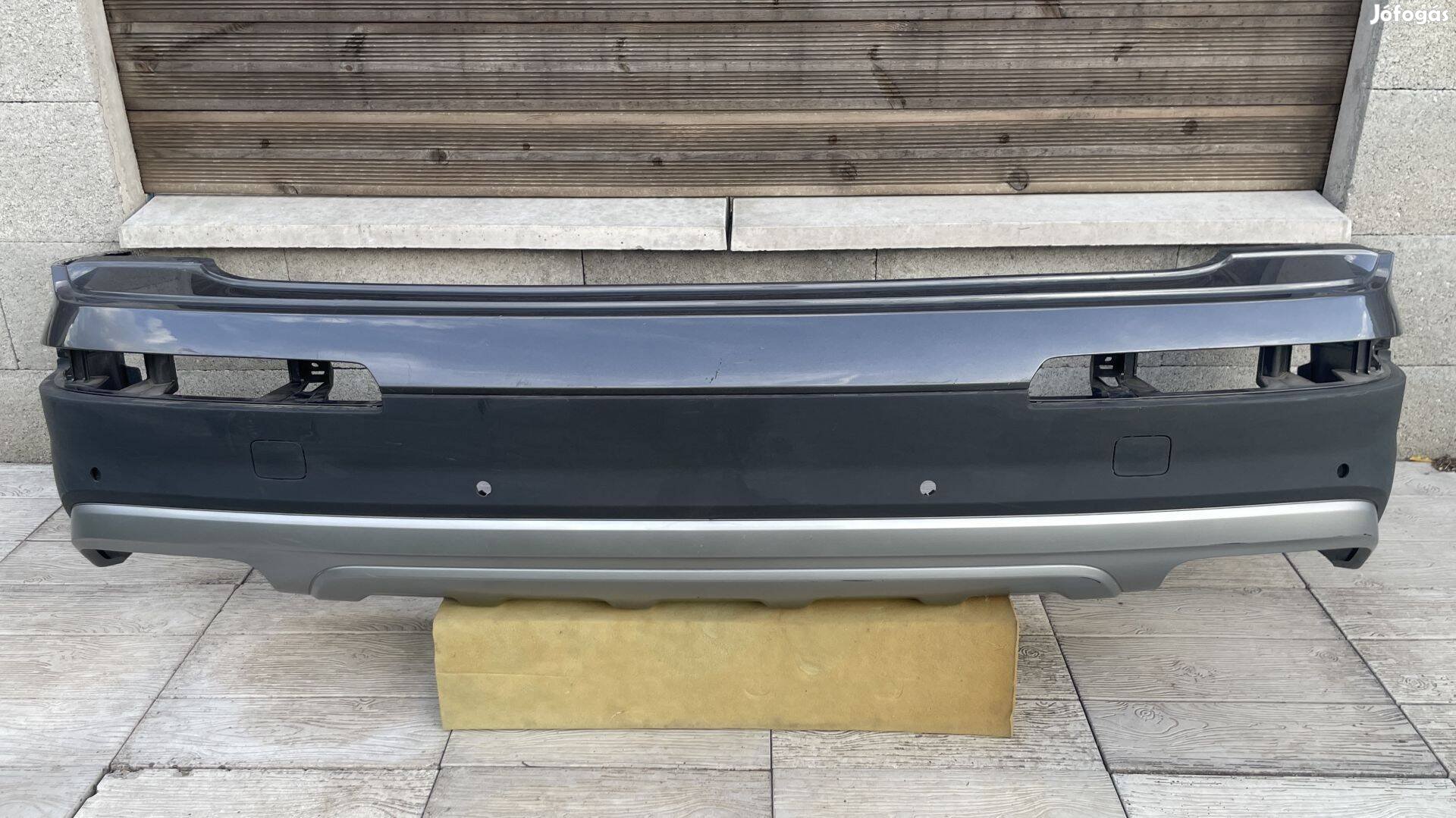 Audi Q7 hátsó lökhárító 4M0807511 4M0807527 4M0807521