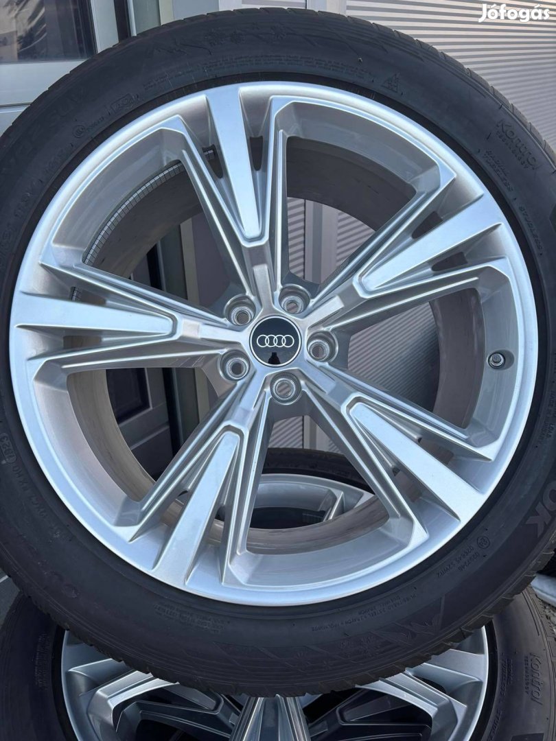 Audi Q8 új téli komplett gumi alufelni R21 col 285/45R21 Hankook