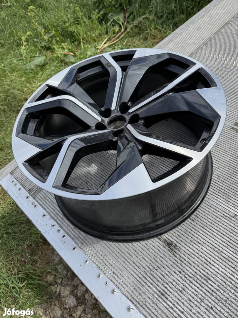 Audi RS 22" gyári felni