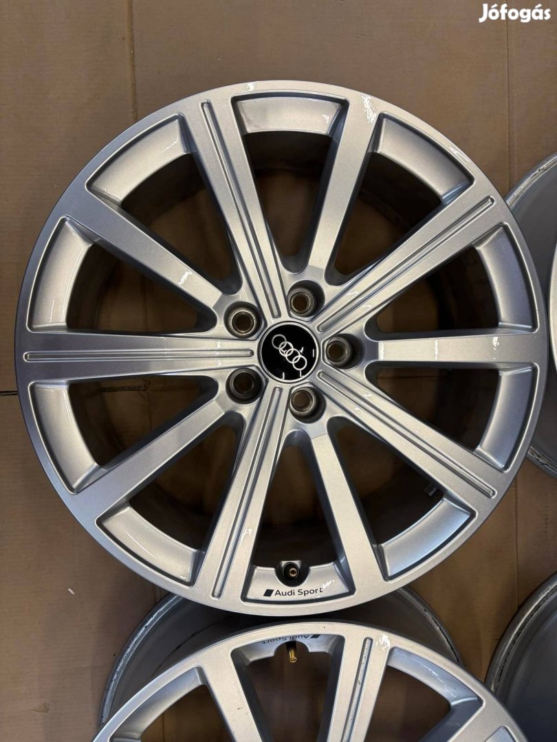 Audi RS Q3 Rsq3 újszerű 19 col alufelni R19 5x112 5 x 112 ÁR/db