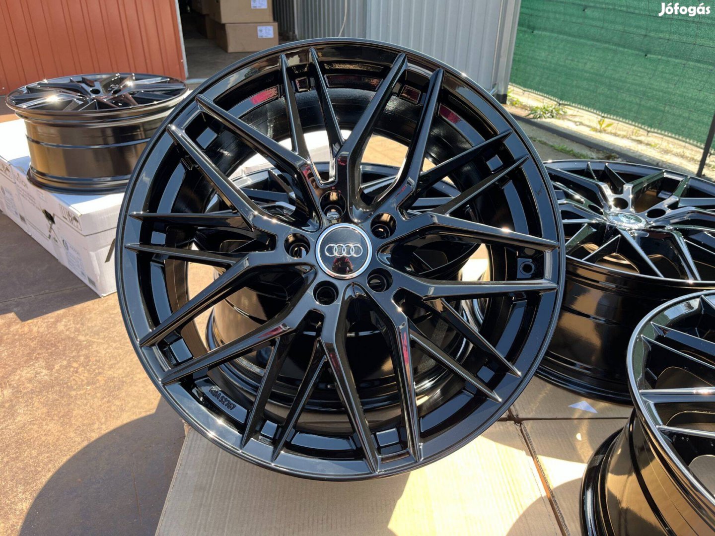 Audi RS Style 18" 5x112 fekete Új alufelni eladó 18 coll A4 A5 A6 Q5