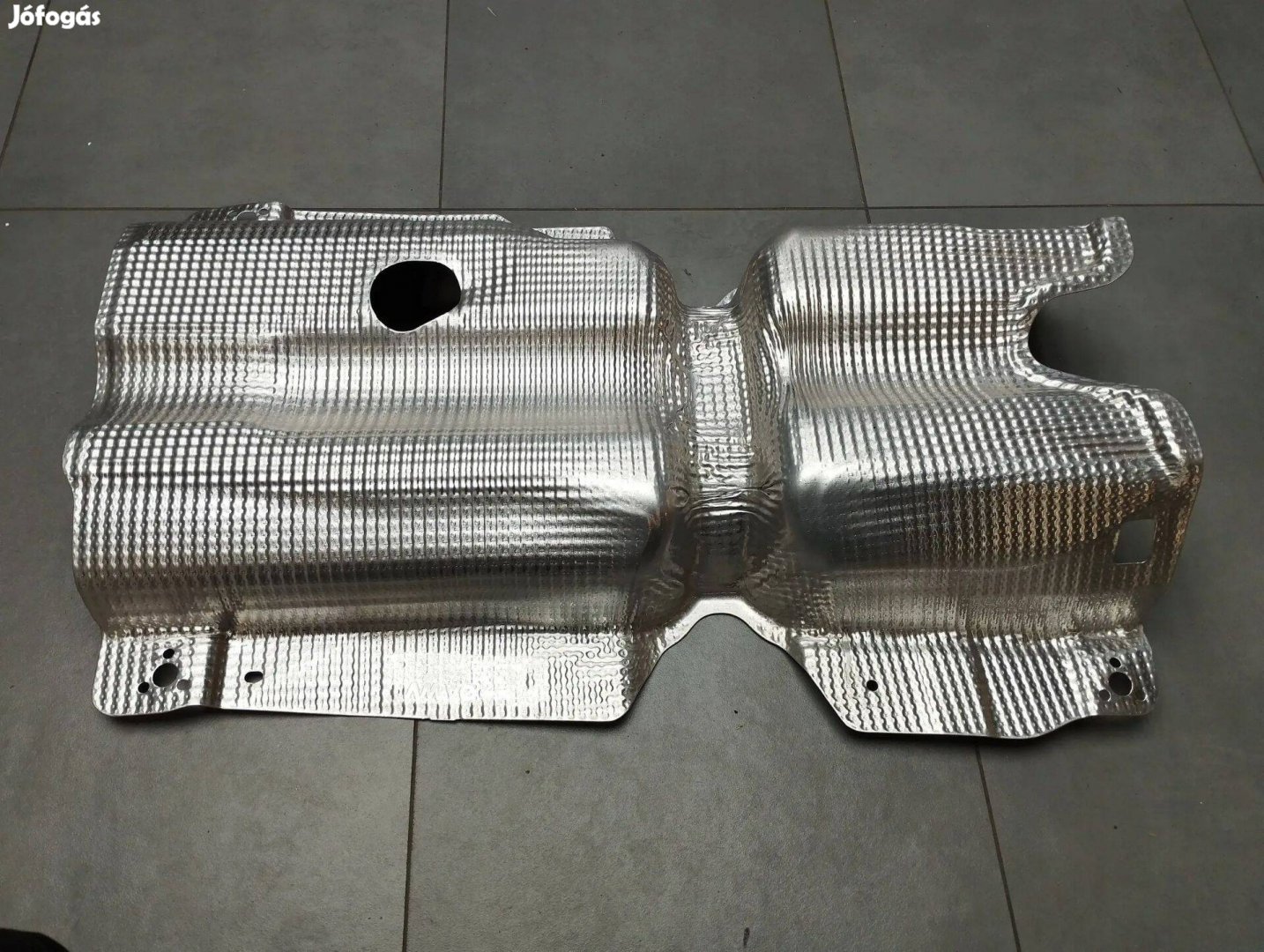 Audi S3 A3 8Y hővédő lemez 5Q0825613F