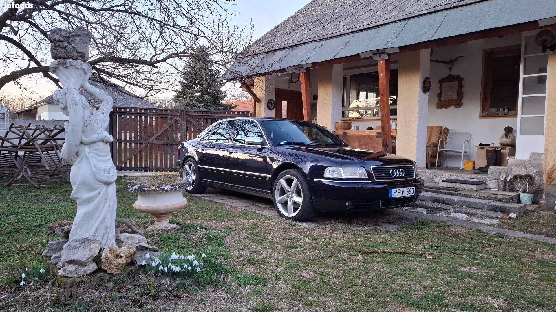 Audi S8 gyári manual 6