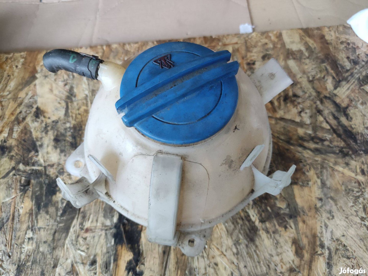 Audi Seat Skoda VW kiegyenlítő tartály