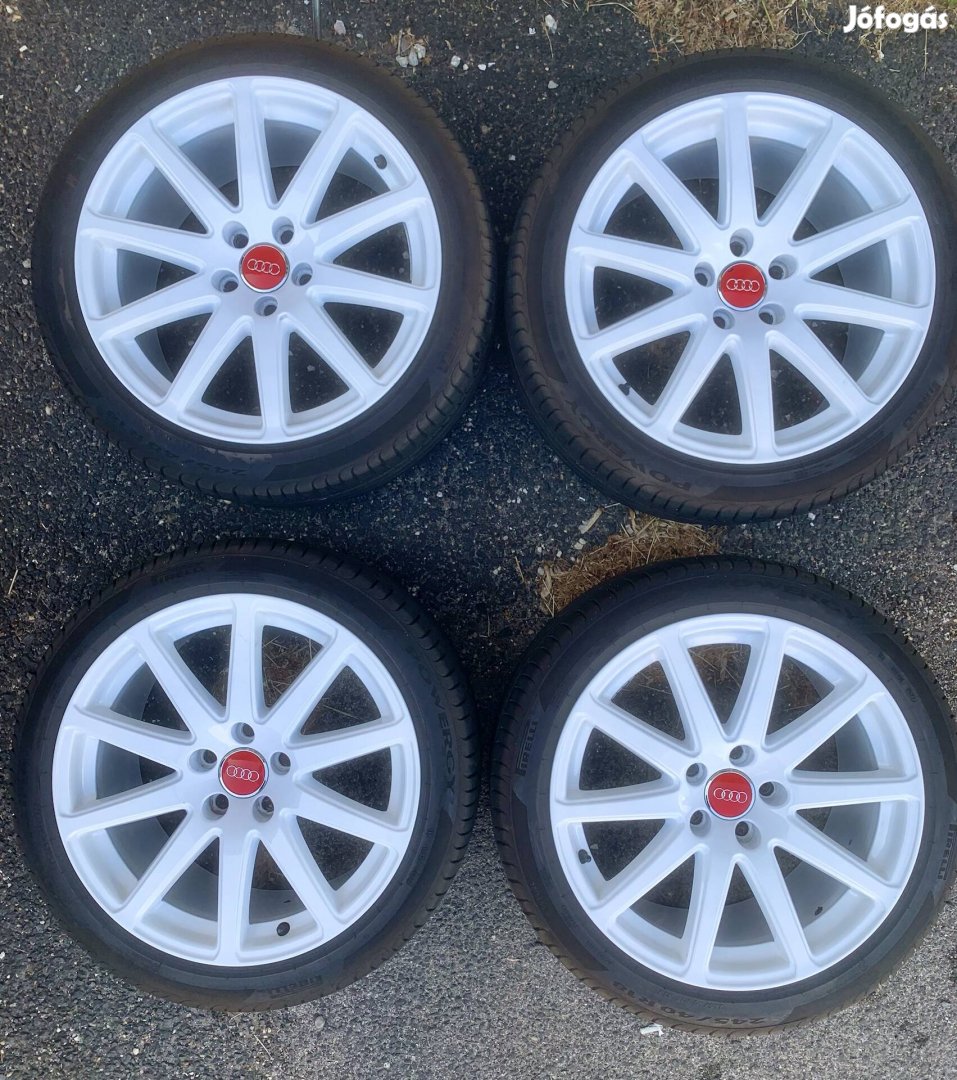 Audi TT gyári alufelni 5x112 kiváló Pirelli 245/40 nyári gumival