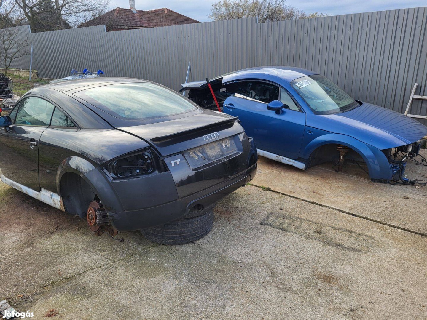 Audi TT mk1 bontott alkatrészei 1.8T