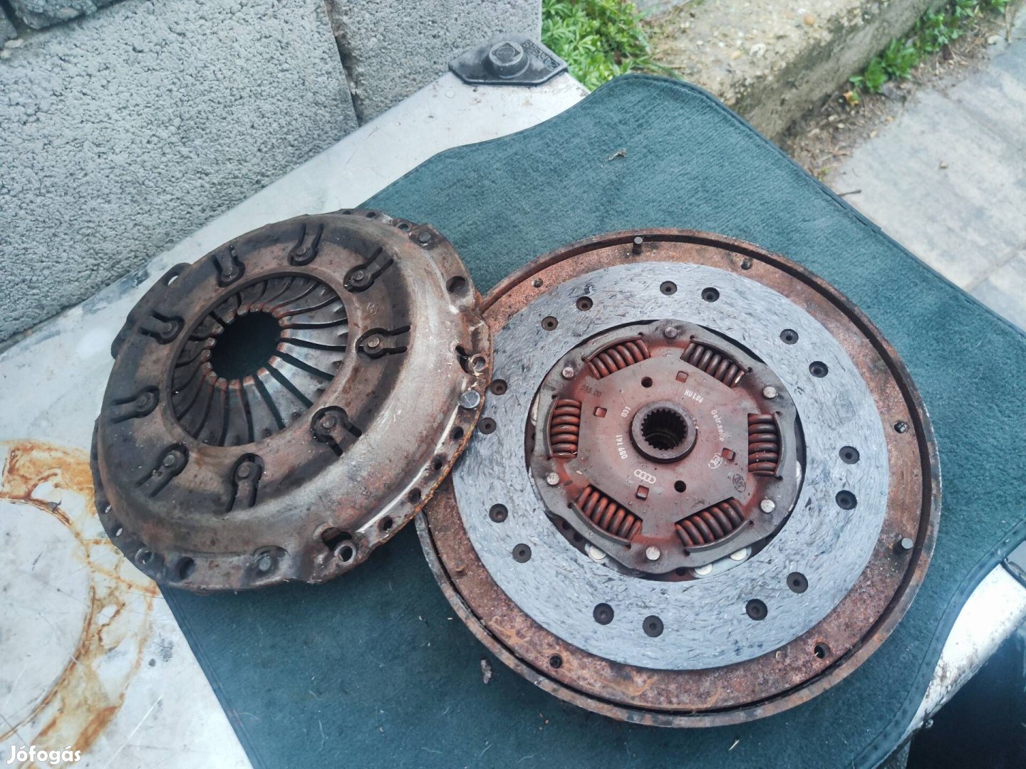 Audi VW 2.5v6 komplett kettős tömegű lendkerék kuplung szett 1997-2004