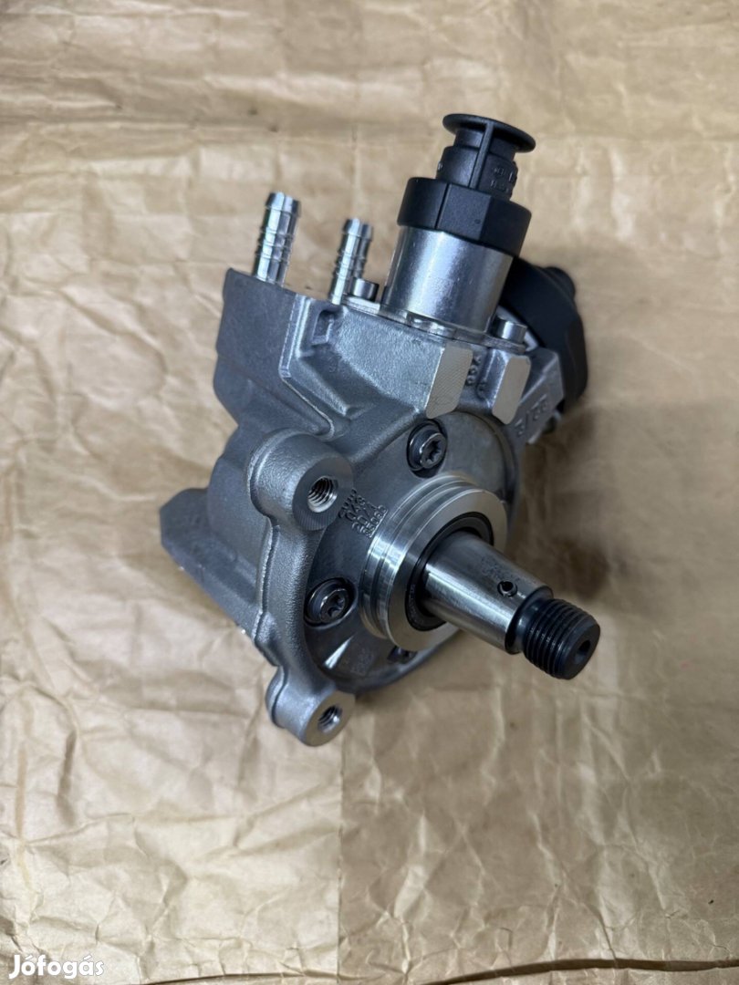 Audi-Vw 2.0TDI nagynyomású pumpa 04L130755E