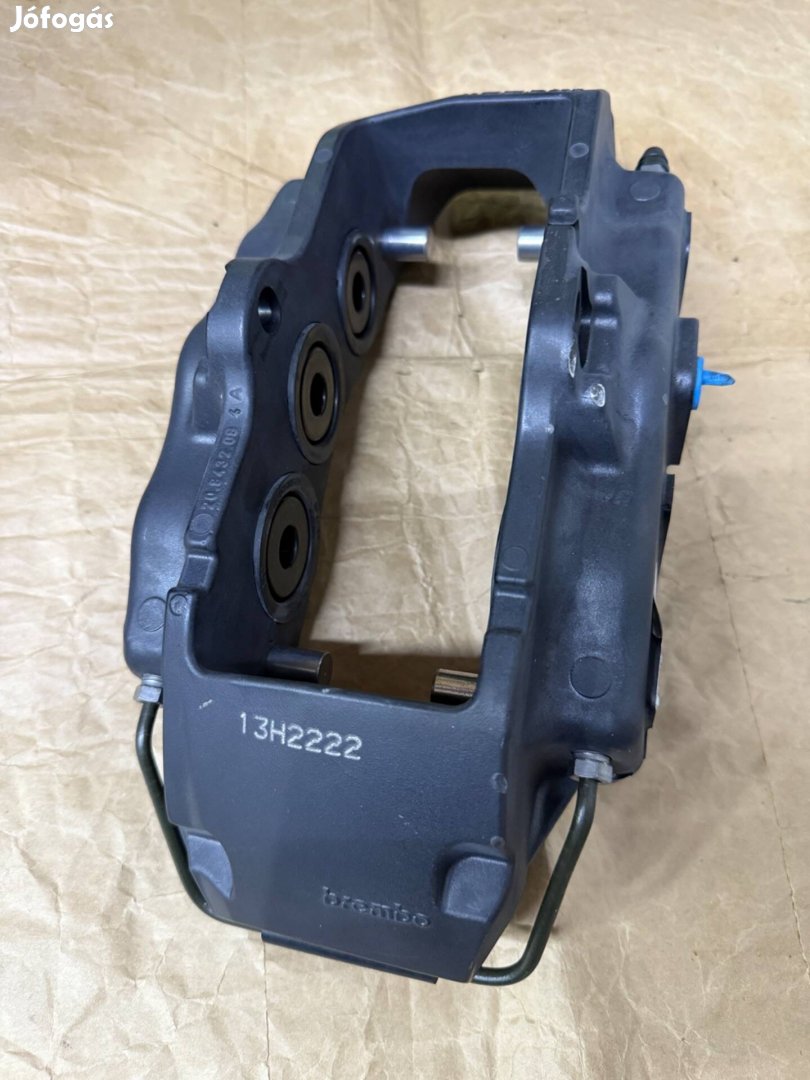 Audi-Vw Brembo féknyereg 6 dugyttyú 7l6615124t