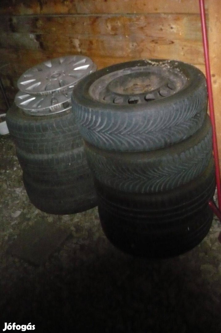 Audi Vw acélfelni kerék 4 db egyben 5 e