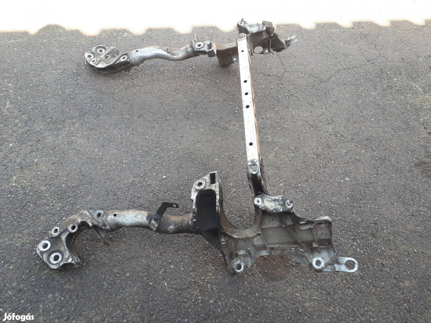 Audi  A4 B8   1.8  Tfsi  első bölcső 8T0399315H