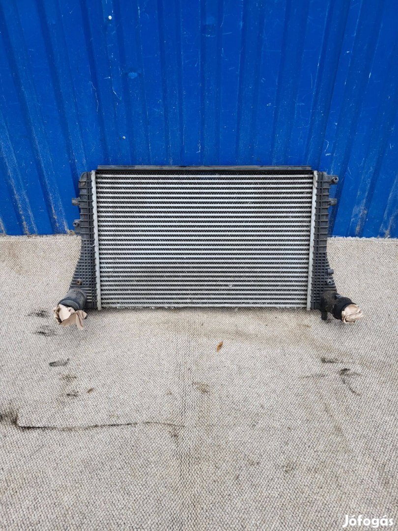 Audi, Golf, Passat B6, Seat, Skoda gyári 1K0145803BM intercooler hűtő