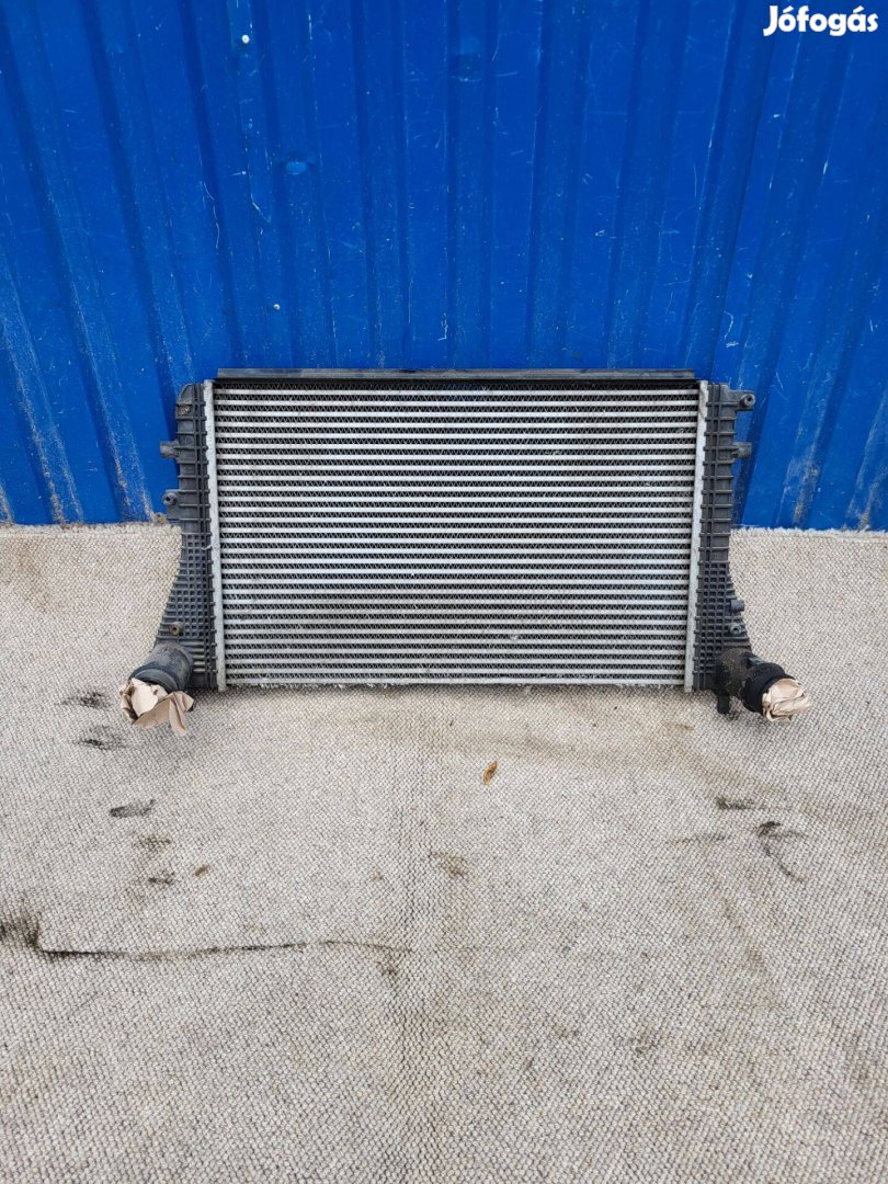 Audi, Golf, Passat B6, Seat, Skoda gyári 1K0145803BM intercooler hűtő