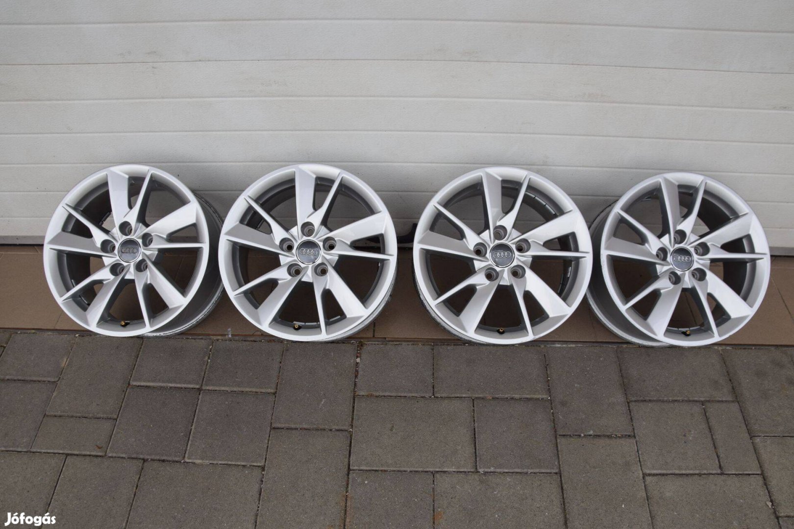 Audi, VW, Seat, Skoda 16-os alufelni, 5X112, garnitúra , 7x16, Et 35