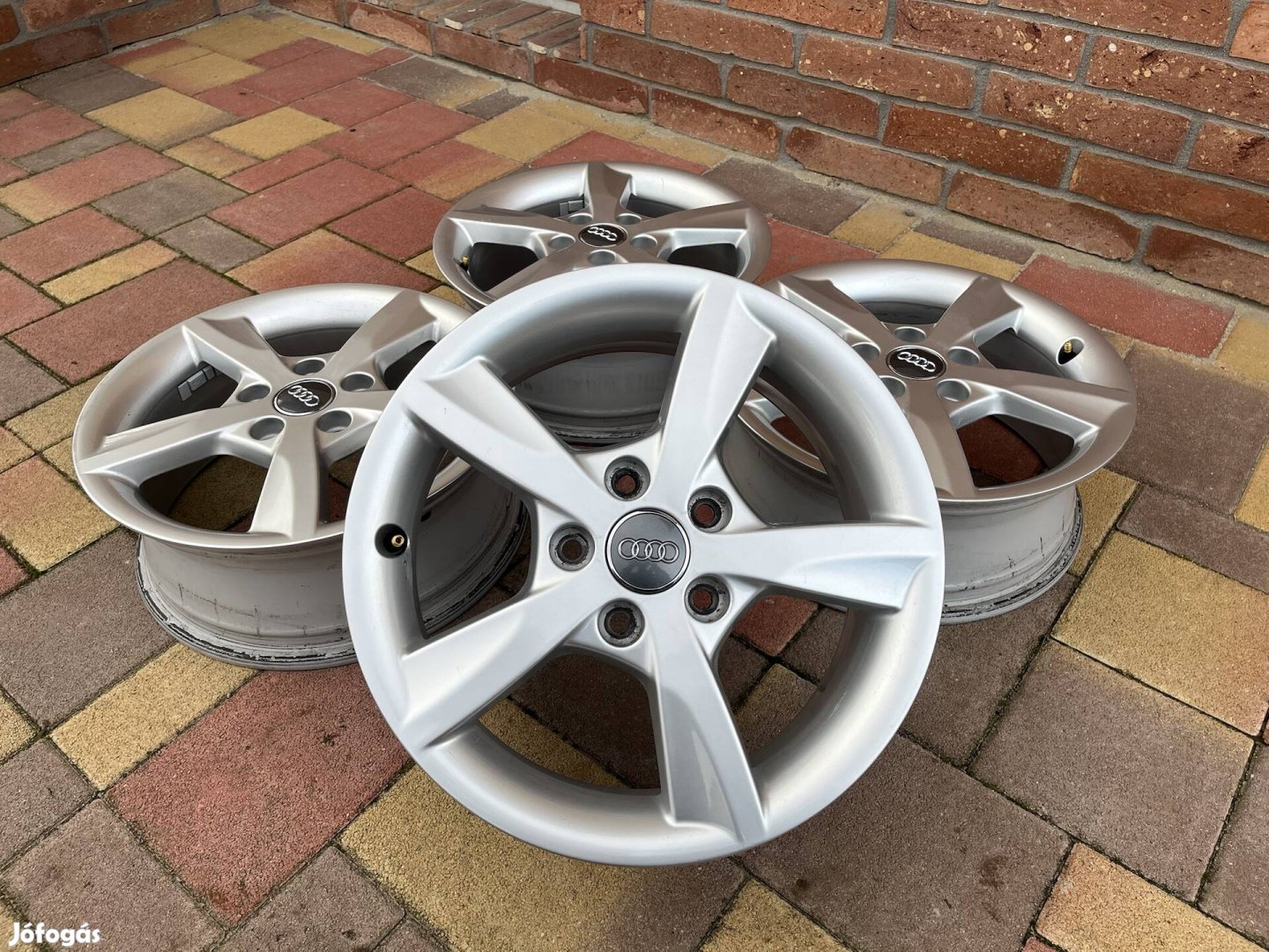 Audi (VW, Seat, Skoda) 5x112 R16 gyári alufelni szett!