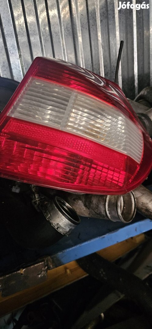 Audi  a4 lampa