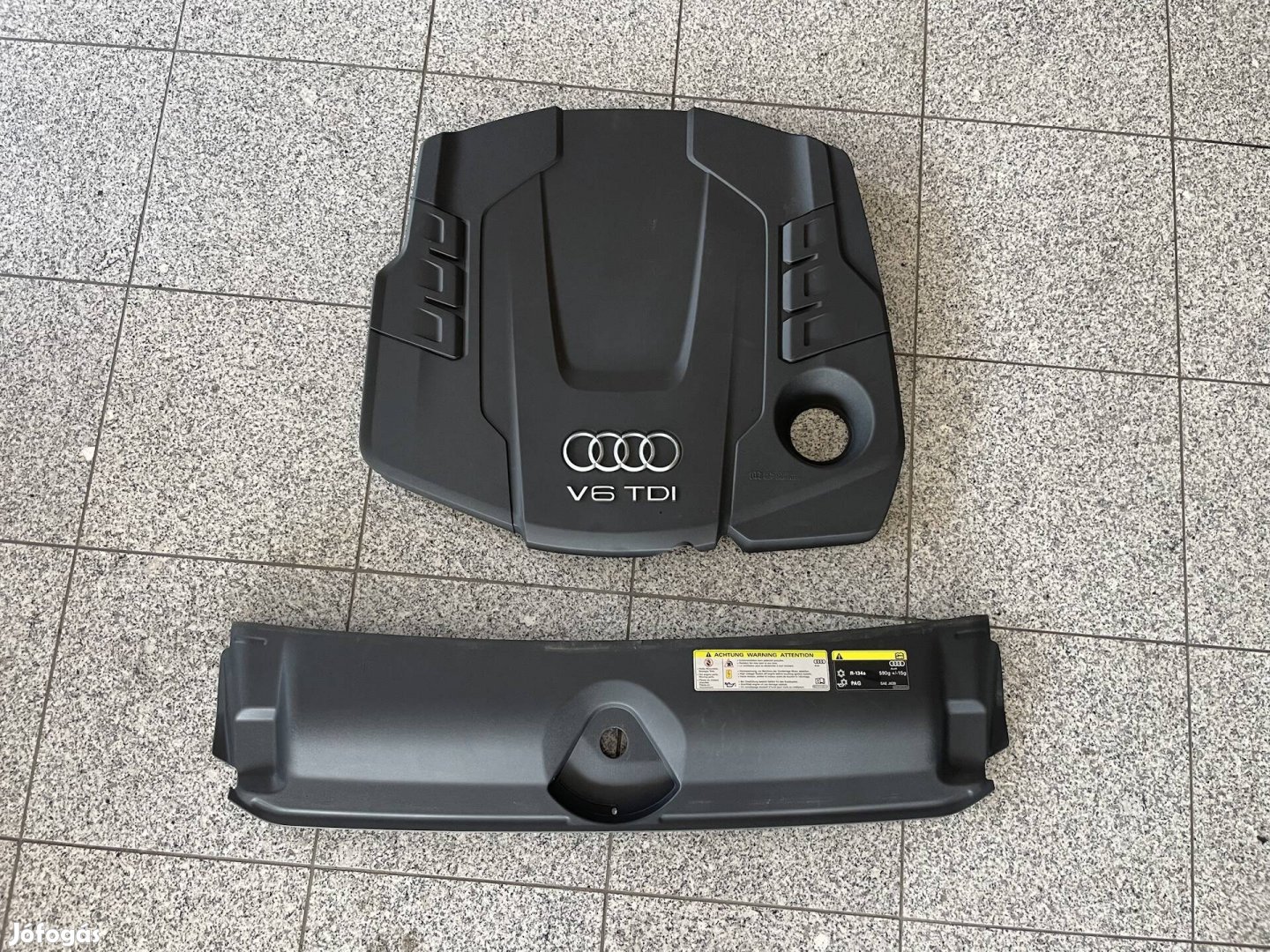 Audi  motor burkolat