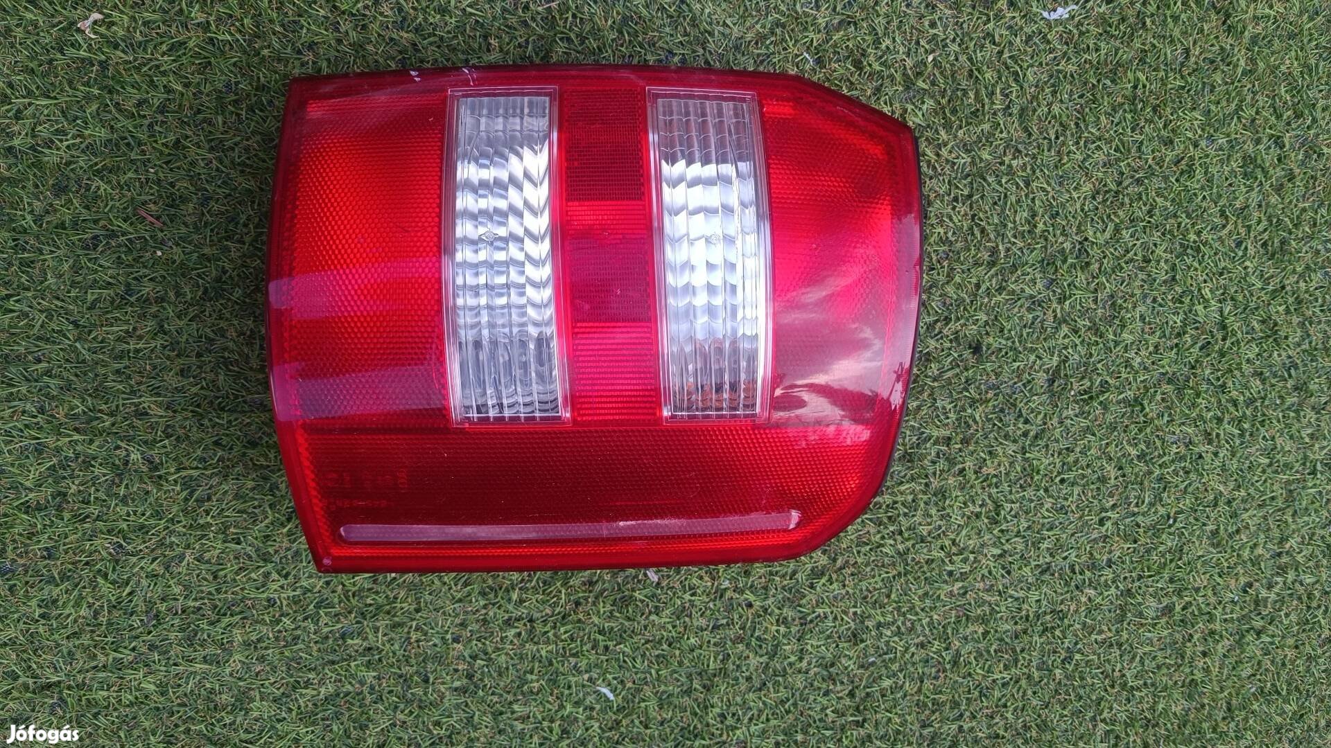 Audi a2 jobb hátsó lámpa