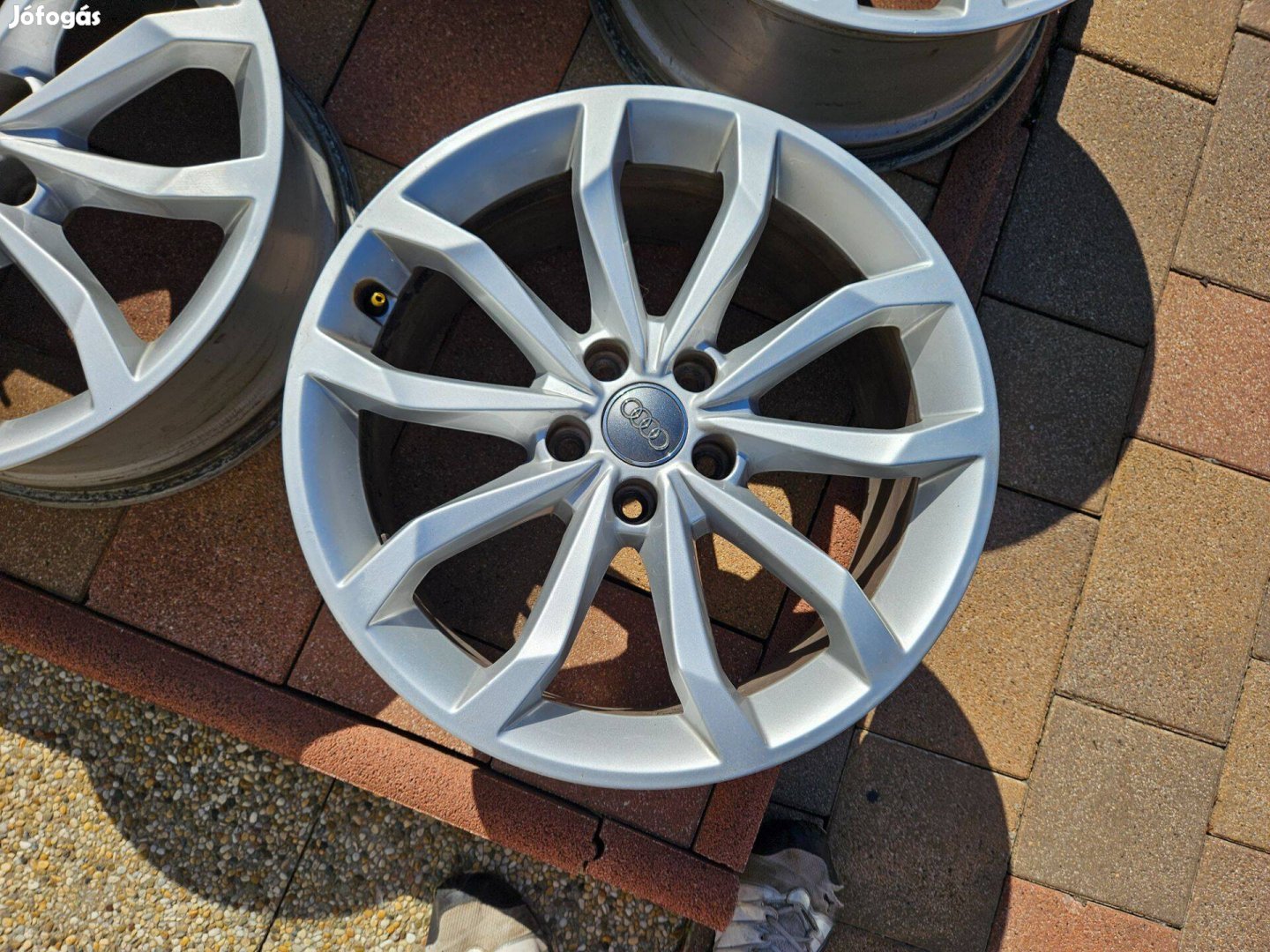 Audi a4 b9 gyári s-line felni garnitura 5x112