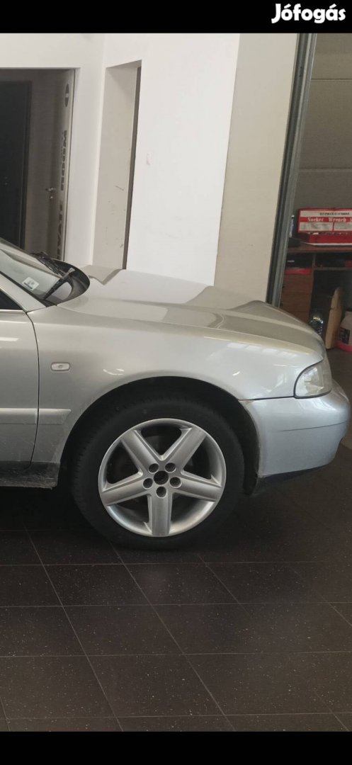 Audi a4 gyári alufelni