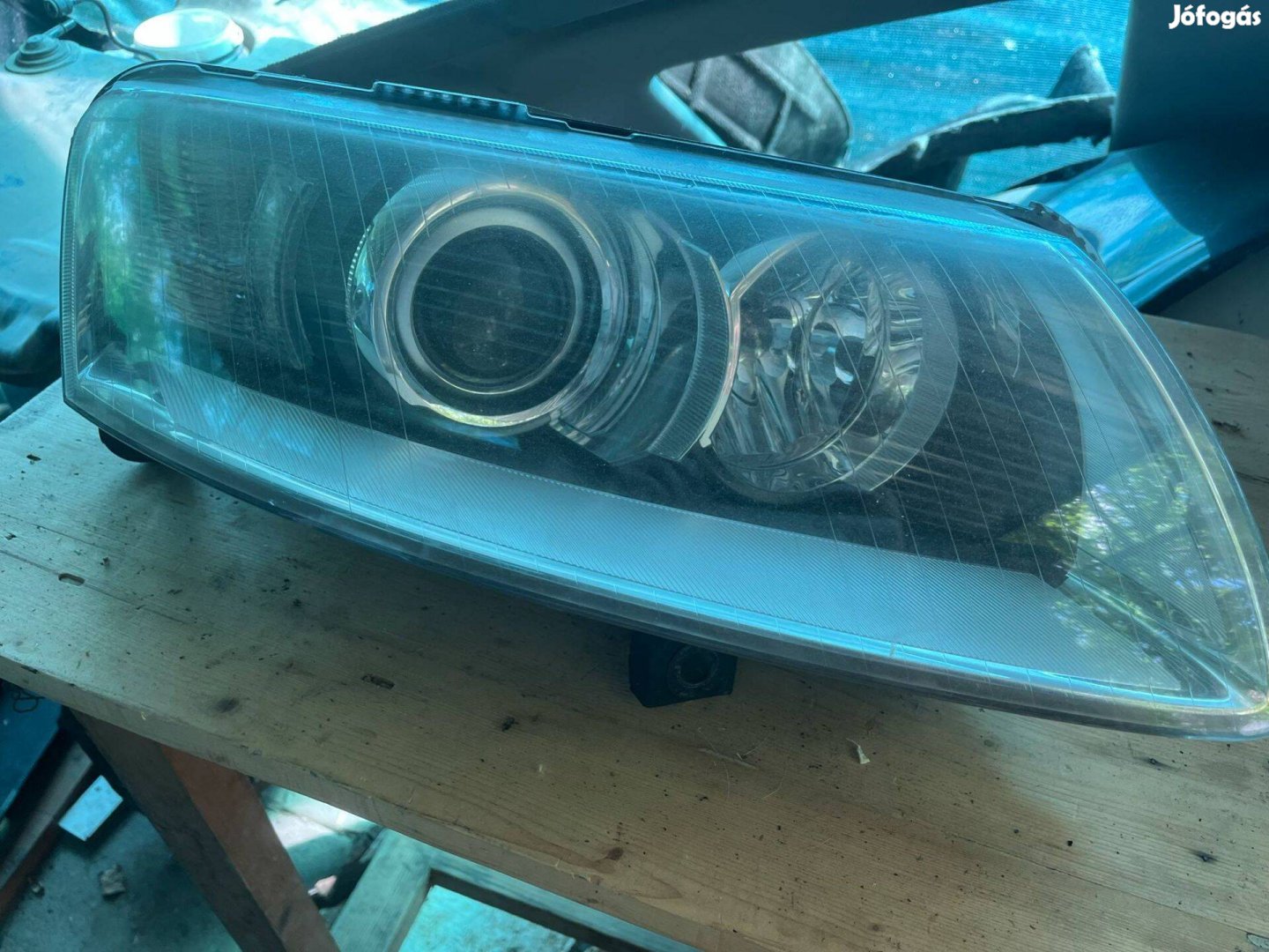 Audi a6 2006 első lámpák