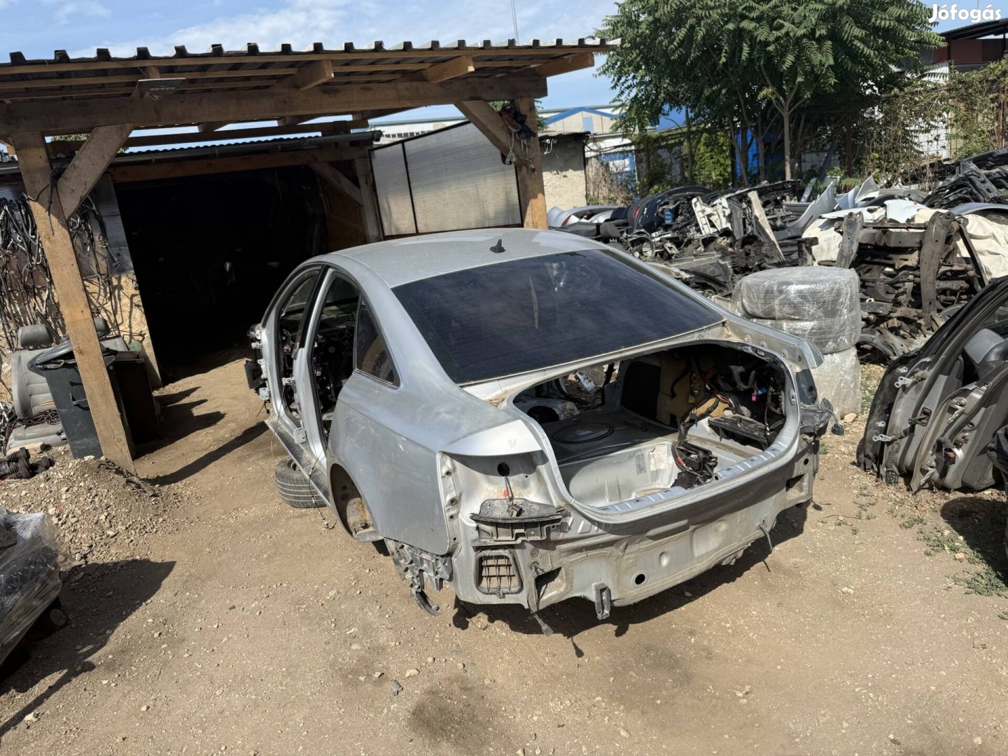 Audi a6 3.0 v6 tdi alkatreszei eladok