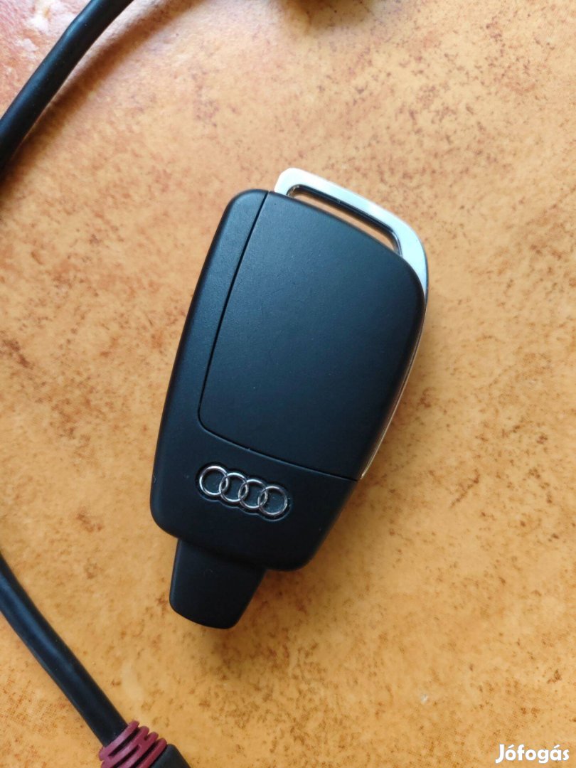 Audi állófűtés távirányító+ gyári adatkábel