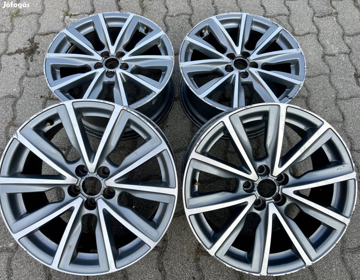 Audi alufelni 17" 5x100 A1 A3 golf IV Seat skoda alufelni 17"