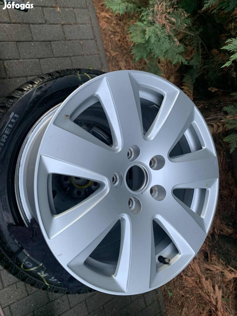 Audi alufelni 1 darab??