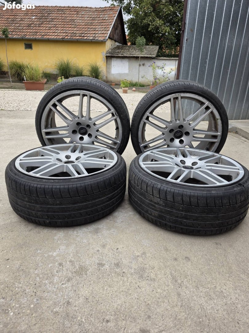 Audi alufelni 20colos a képen látható gumikkal