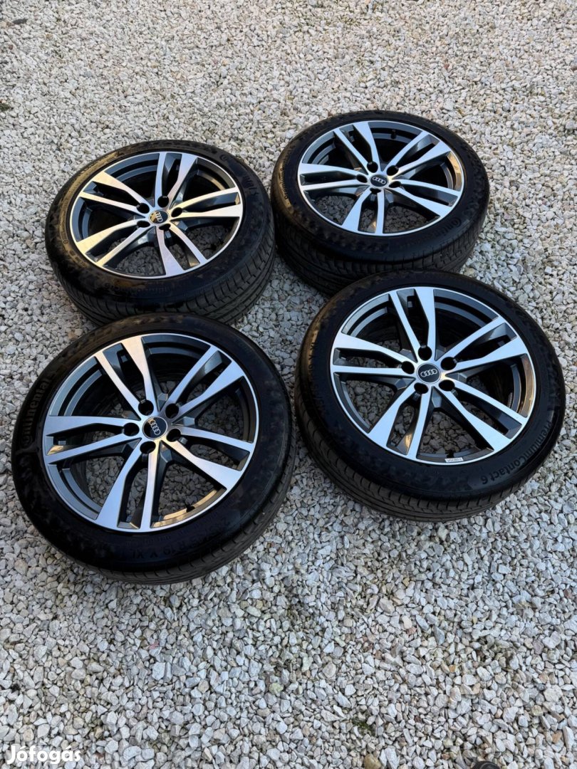 Audi alufelnik 245/45r19 Continental nyári gumikkal