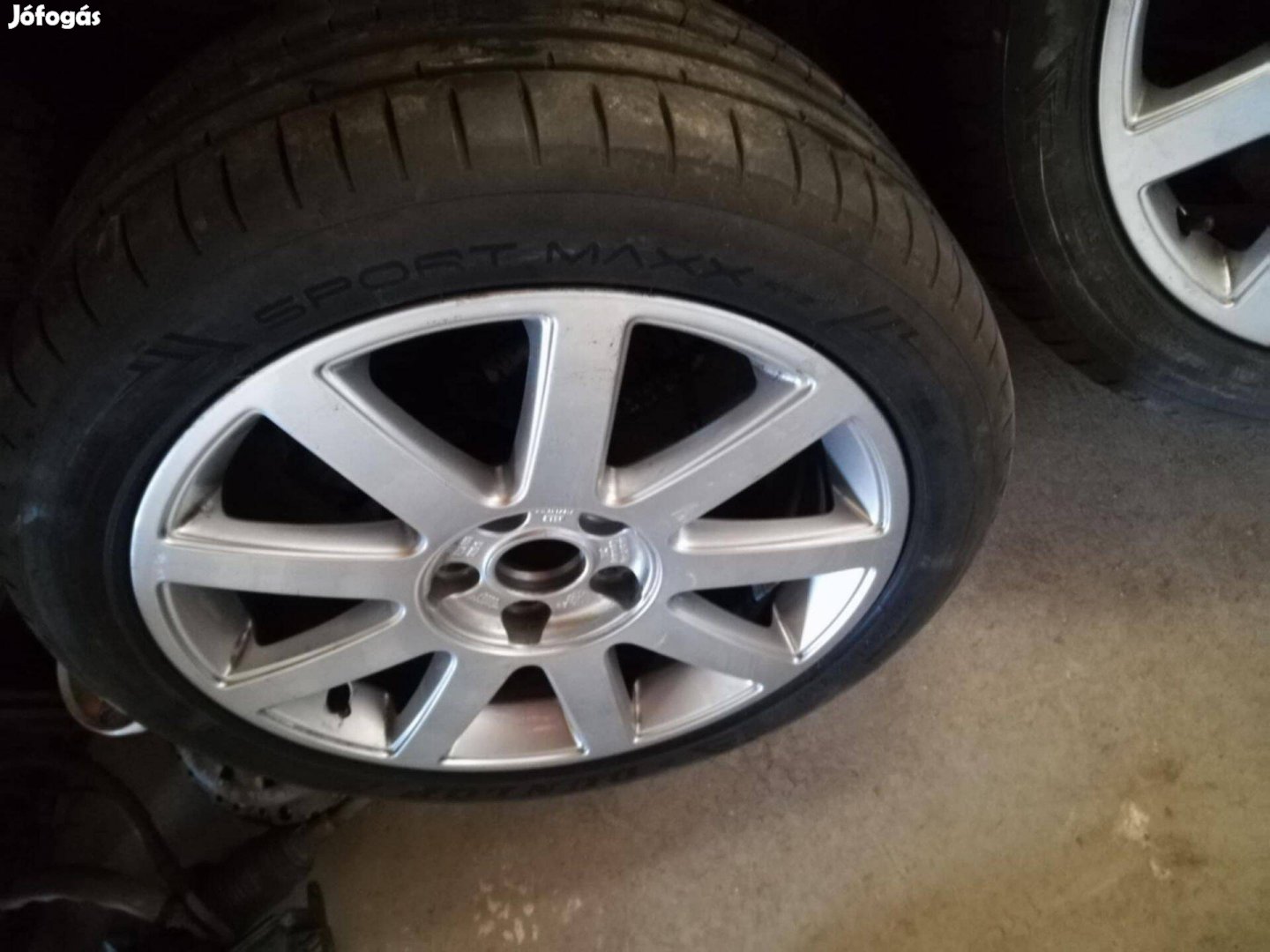 Audi alufelnik