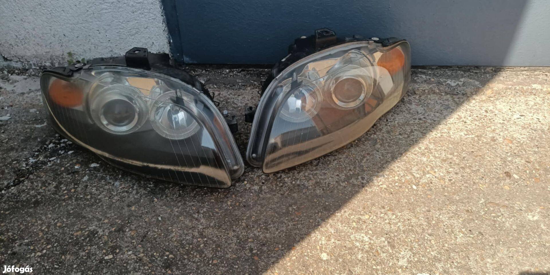 Audi b7 projectoros lámpák
