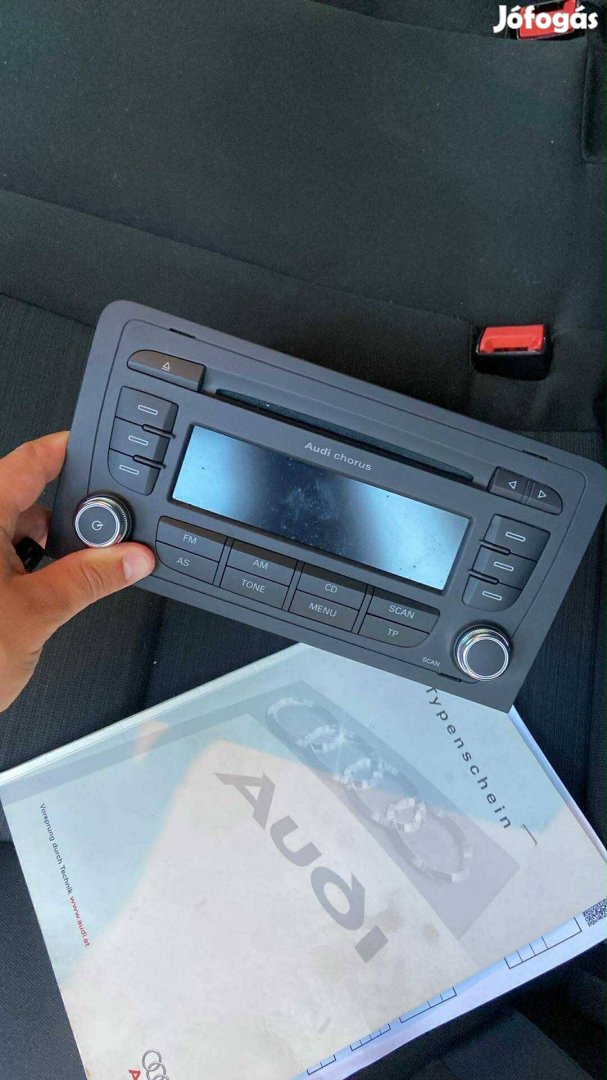 Audi chorus rádió fejegység