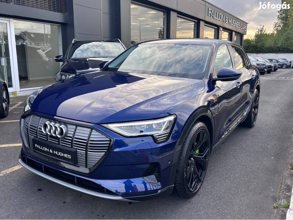 Audi e-tron etron első lökhárító