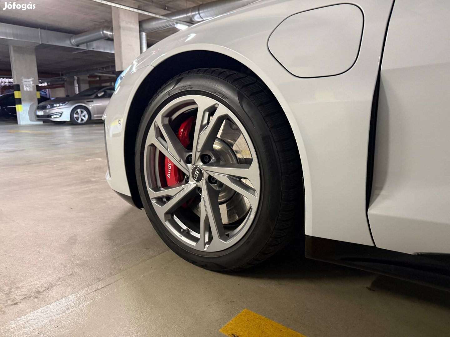 Audi etron gt rs téli alufelni garnitúra gumival együtt eladó!