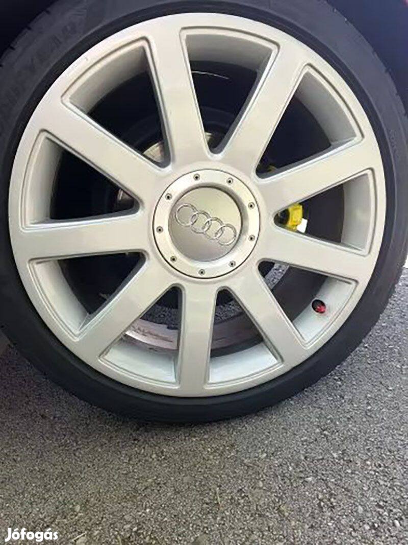 Audi felni kupak 146mm 4 db Új 8N0601165 , 8D0601165K