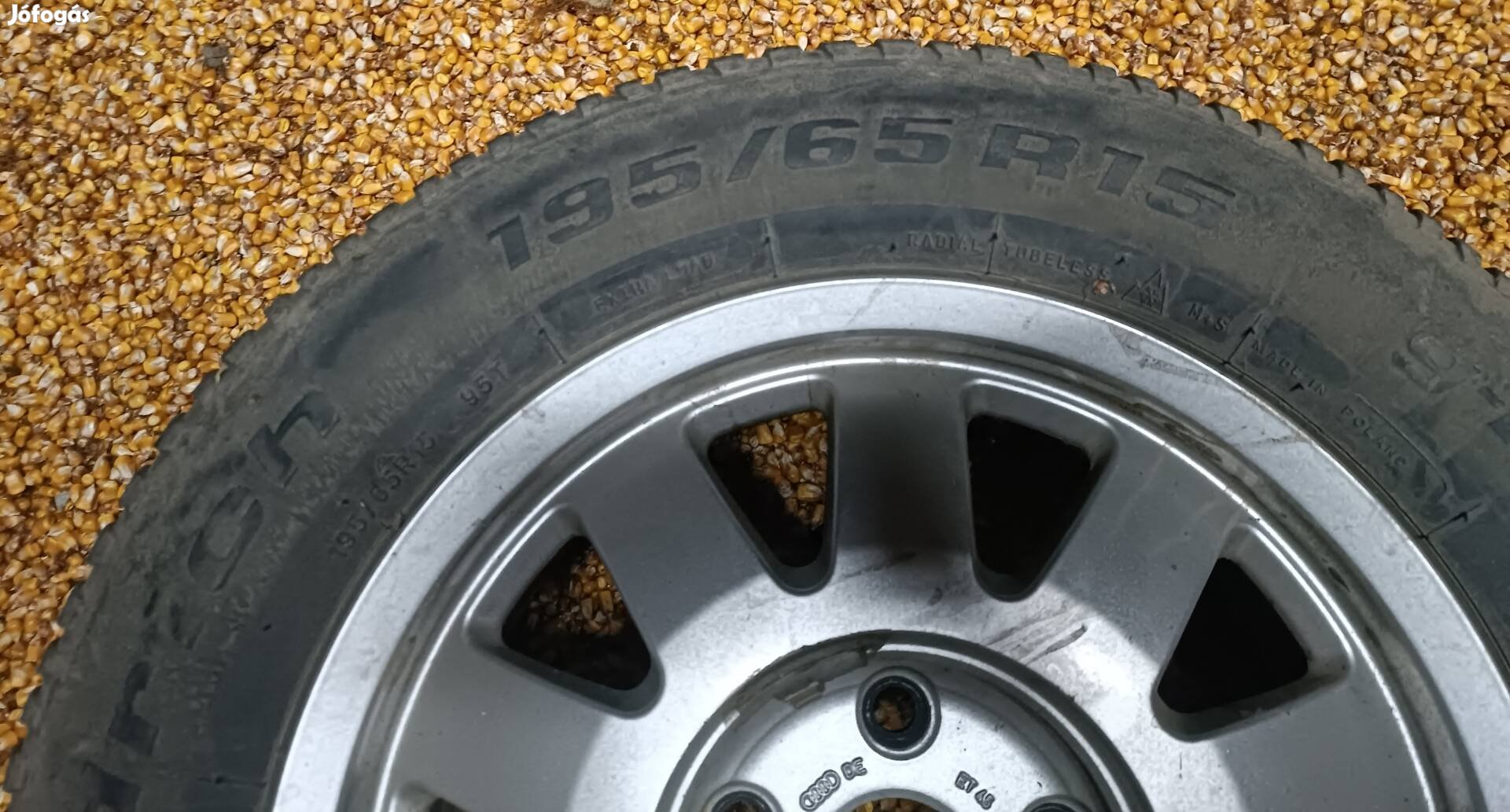 Audi felni téli gumival 