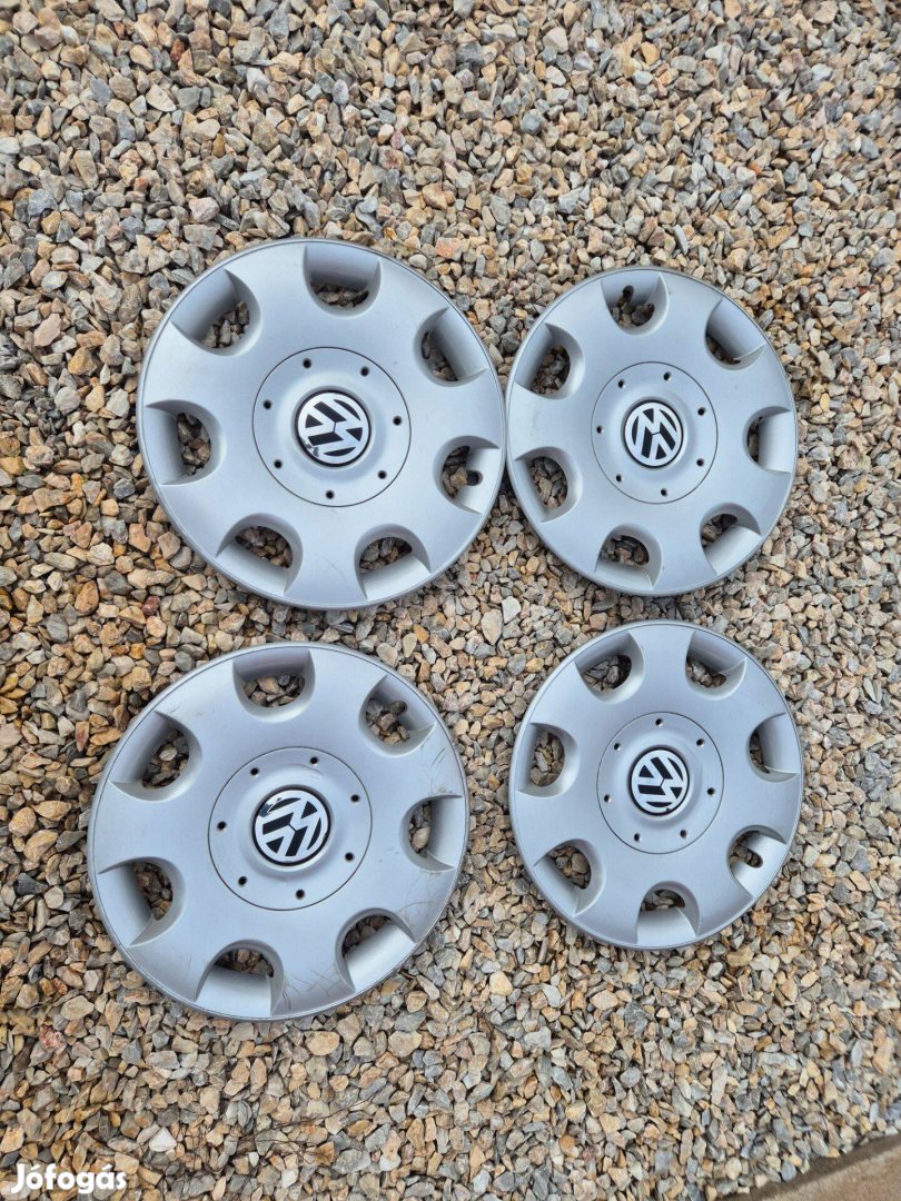 Audi gyári 16" disztárcsa garnitura 8p0601a47a