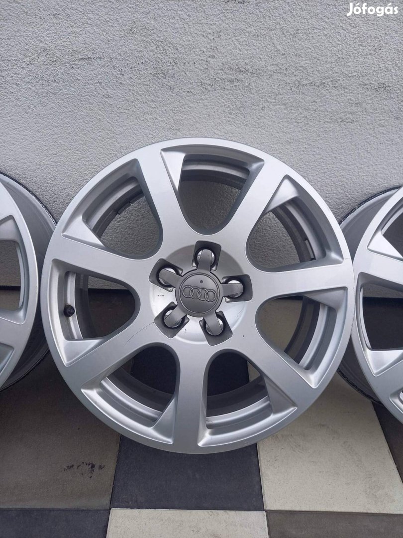 Audi gyári 17 colos felni A3 A4 A6 Q2 Q3 Q5