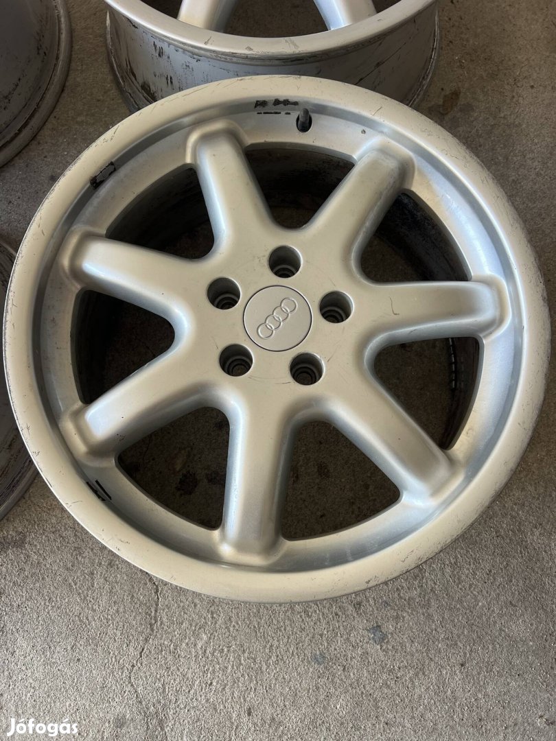 Audi gyári 18" Swing