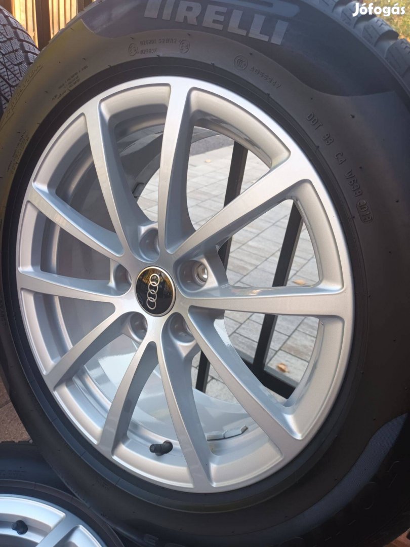 Audi gyári alufelni 225/60 r17 Pirelli téli gumival