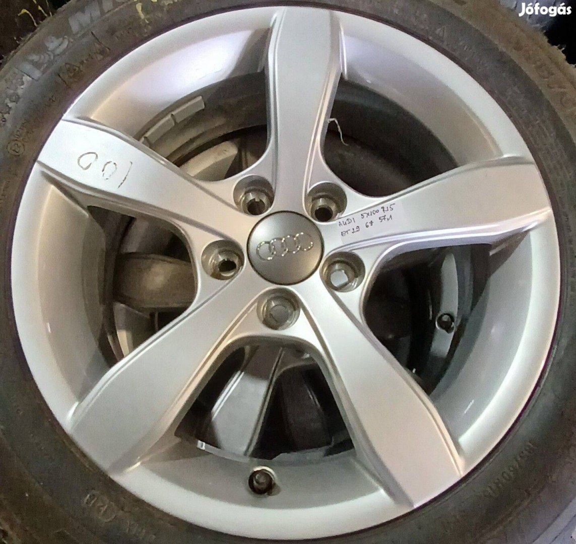 Audi gyári alufelni ezüst szinben R15